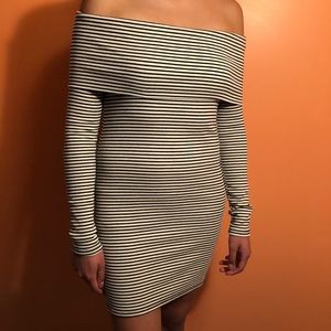 Stripped strapless dress